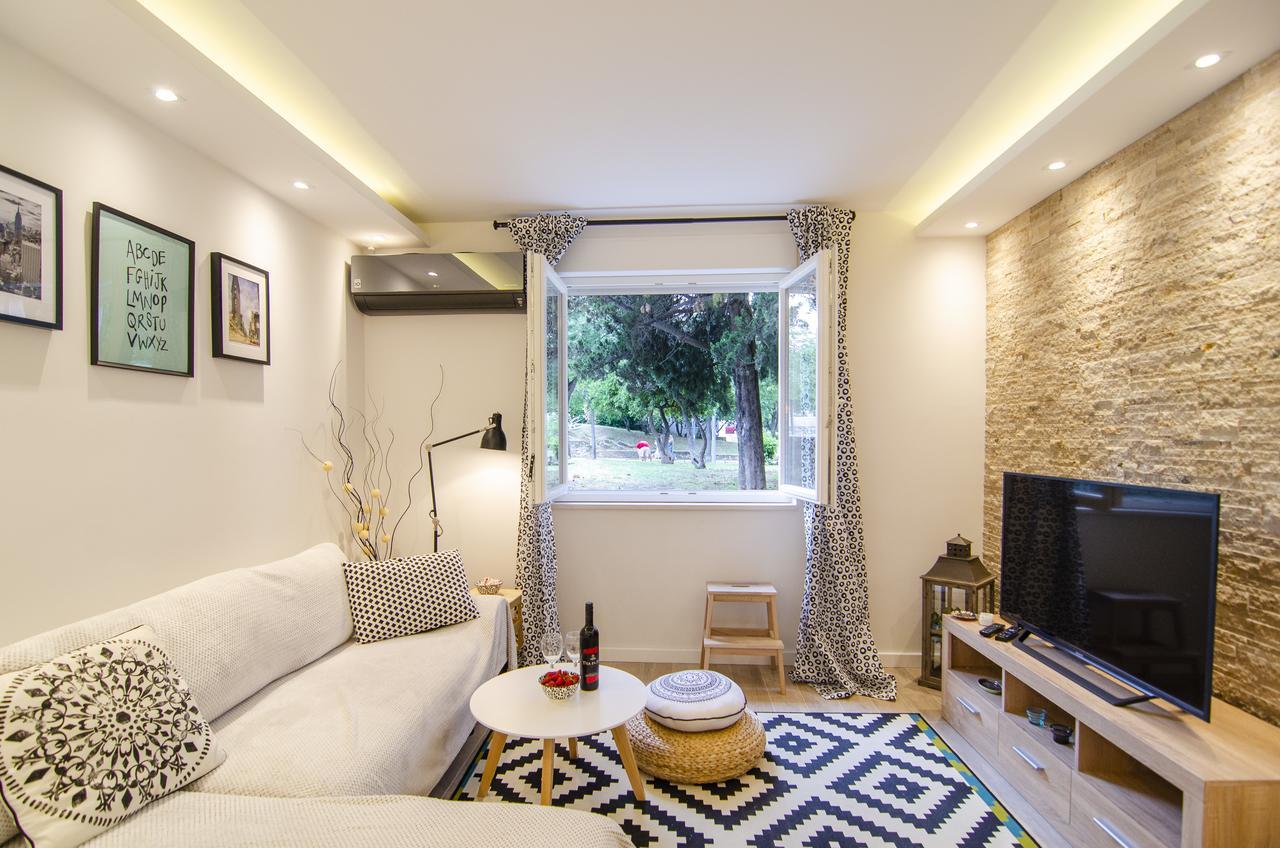 Amazing Luxury Apartment In สปลิท ภายนอก รูปภาพ